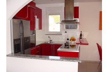 Hrvaška Privát Ičići, Eksterier